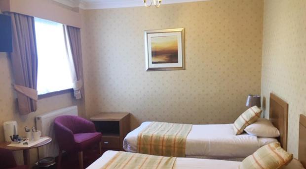 Leapark Hotel Grangemouth Eksteriør bilde
