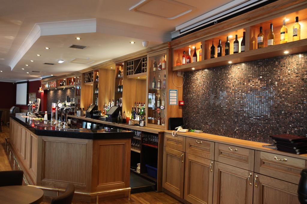 Leapark Hotel Grangemouth Eksteriør bilde