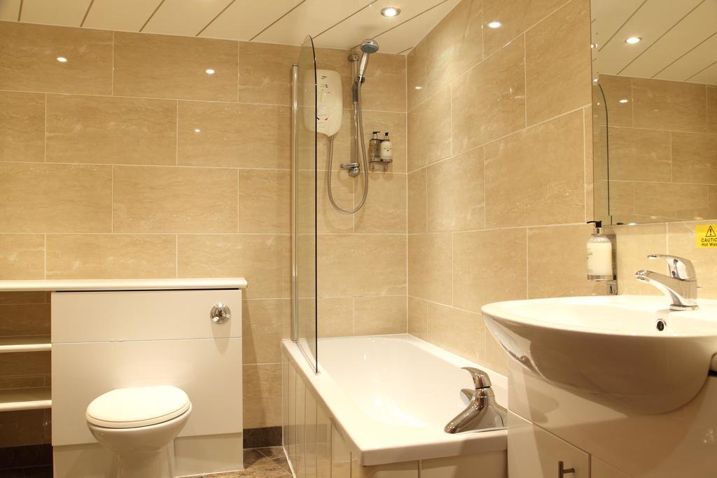 Leapark Hotel Grangemouth Eksteriør bilde