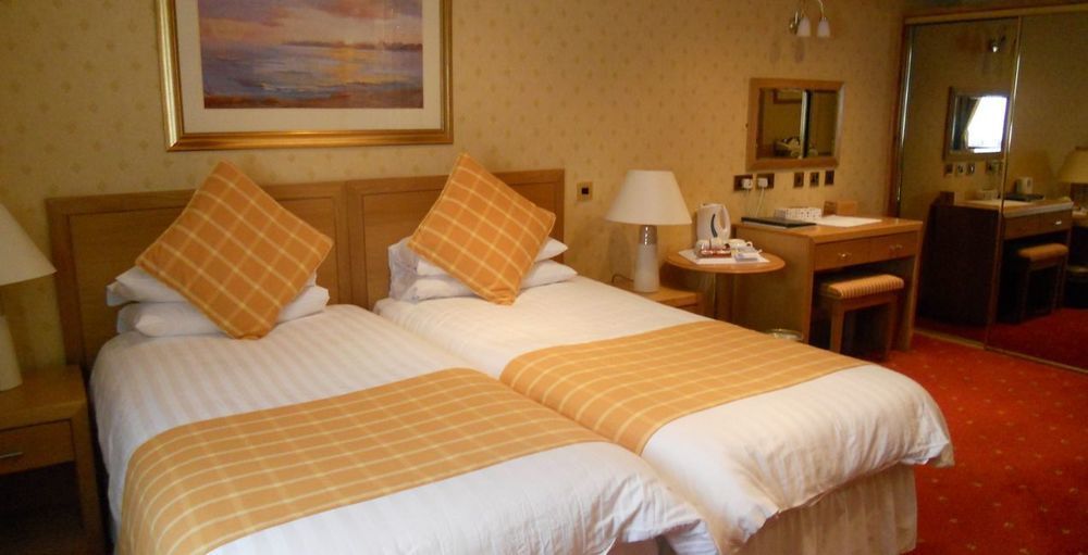 Leapark Hotel Grangemouth Eksteriør bilde