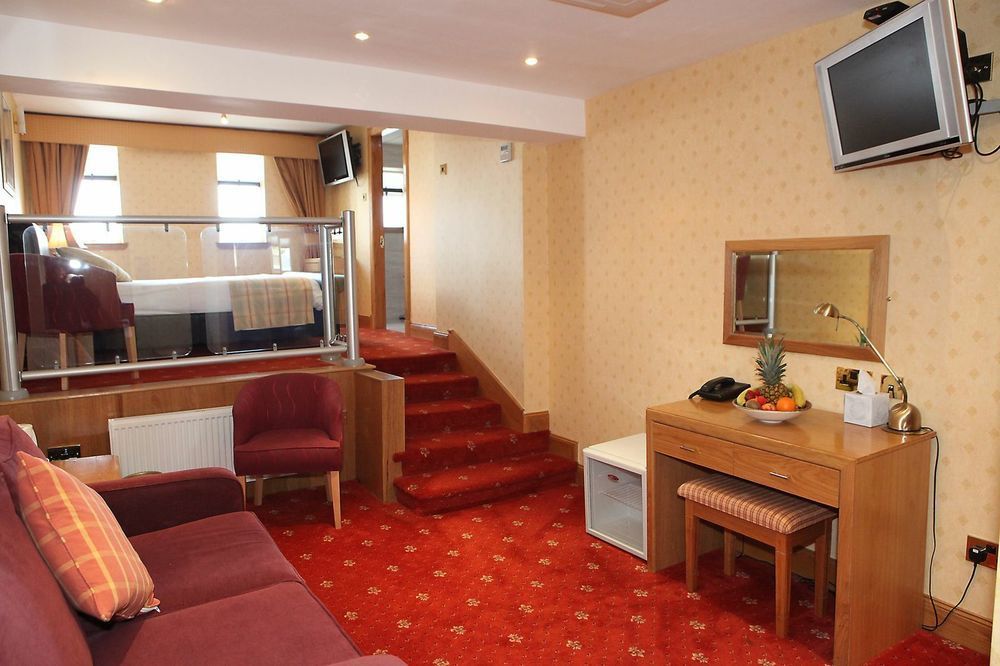 Leapark Hotel Grangemouth Eksteriør bilde