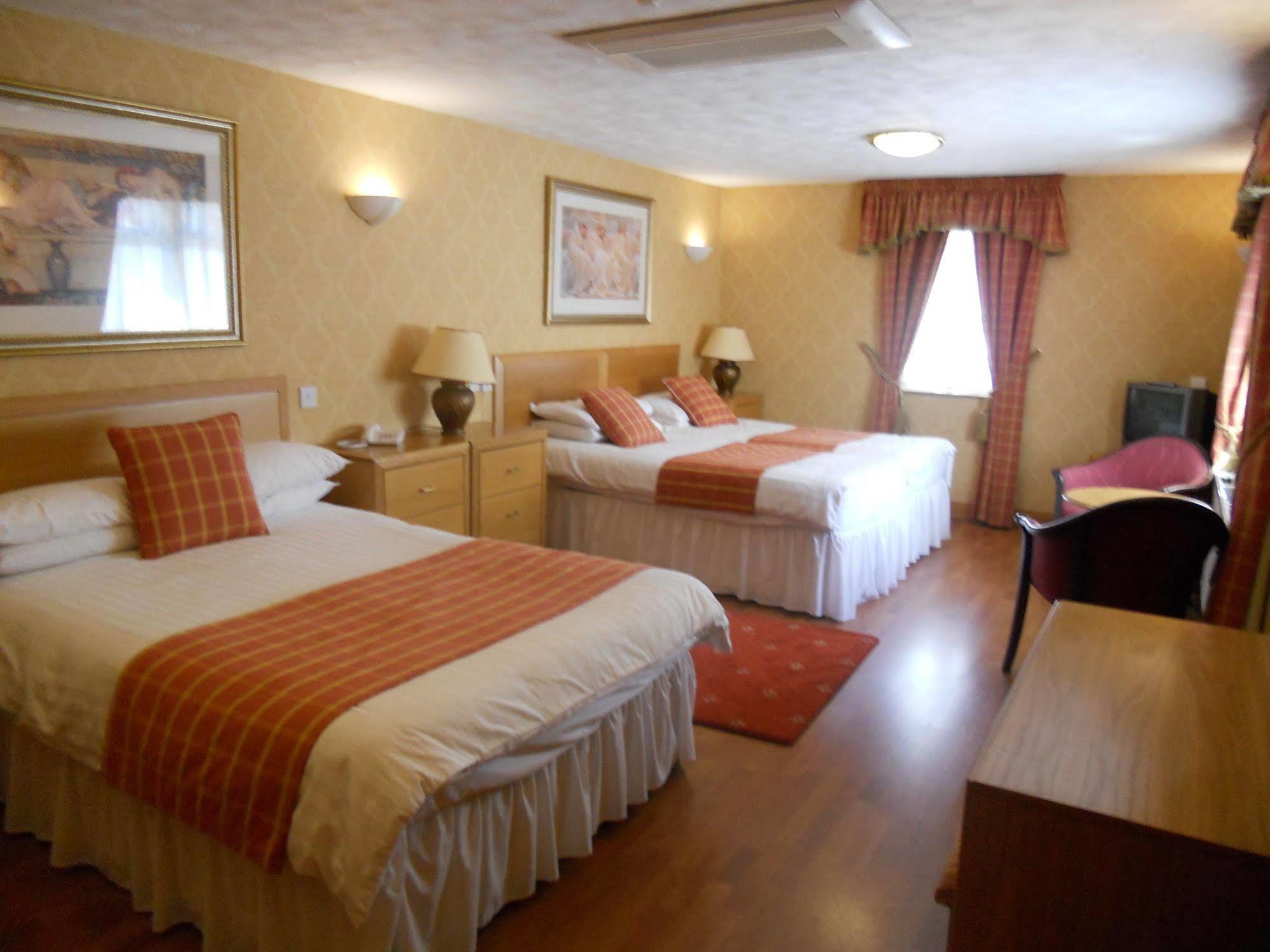 Leapark Hotel Grangemouth Eksteriør bilde